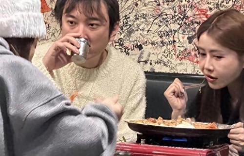 曝王思聪近况：暴瘦脱相 秃顶脱发，拒付200万后，黄一鸣频繁发声