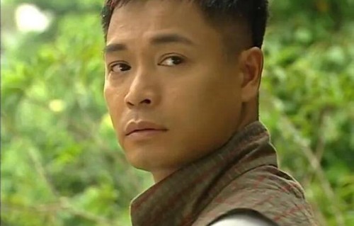 TVB视帝离巢后近况曝光，停止拍剧专心养生，61岁状态回春|郭晋安|阿旺新传|憨夫成龙|网球队|古灵精探