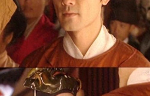 周迅对他一见钟情，曾倒追3年，如今65岁无儿无女隐居乡下养猫