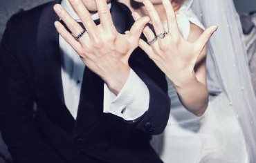 圈内好友如阿娇、容祖儿对阿Sa的婚讯有何反应？