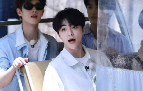 范丞丞和陈立农上一次同台合作是什么时候？