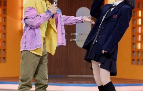 谢娜今年在微博上为何炅送上了怎样的生日祝福和配文？