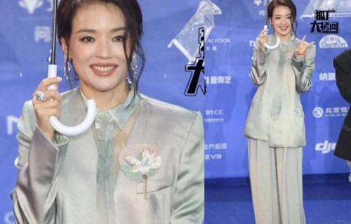 北影节这一天，“全裹出镜”的舒淇赢麻了