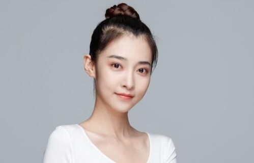 张嘉倪离婚逆风翻盘！给所有女人狠狠上一课