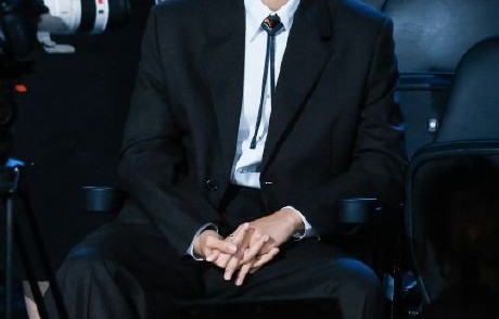 李现在新剧《雾里青》中饰演的角色孟弗渊具体是什么背景？