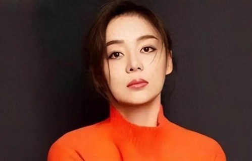 风流成性终遭反噬！38岁袁姗姗人设彻底崩塌，名利双失难挽颓势