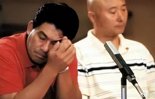 同为″小品界老艺术家″，陈佩斯儿孙满堂，老搭档朱时茂怎么样了?