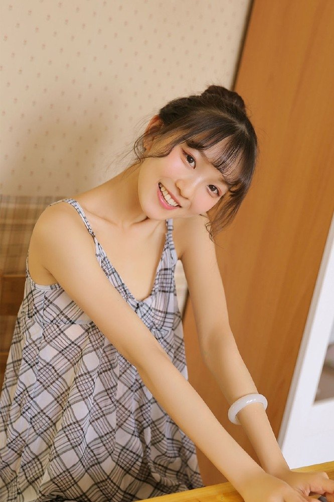 演员黄杨钿甜首次回应耳环风波|仿制品|成人礼|生育问题|谣言|违规