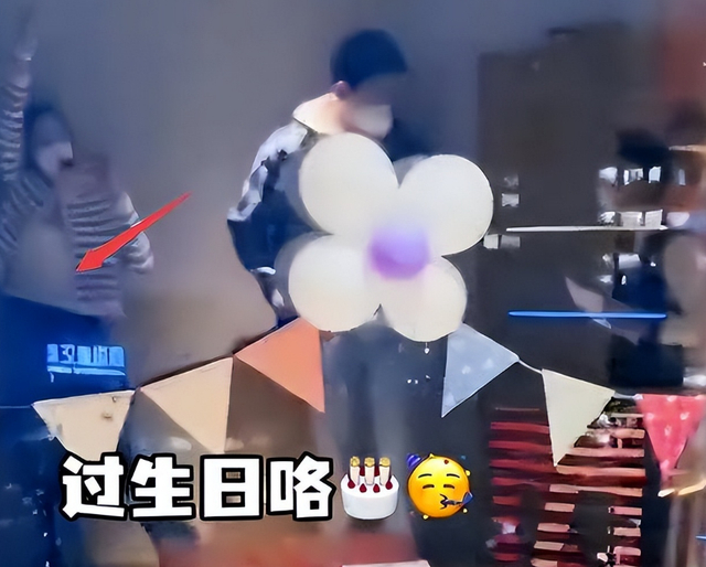 打开网易新闻 查看精彩图片