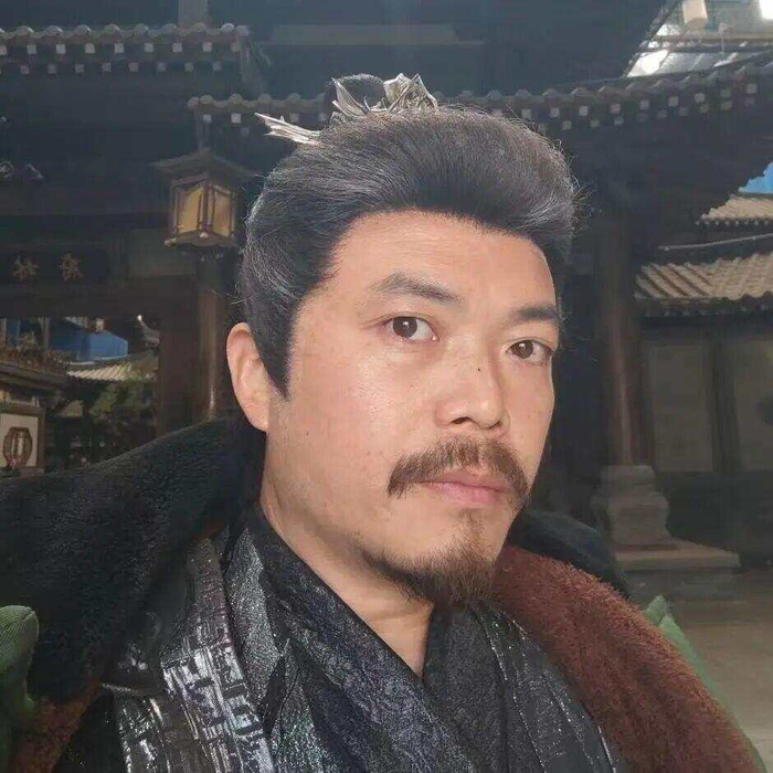 吴维斌的古装扮相。受访者供图